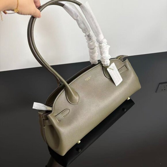 COACH Women's Handbag/Shoulder Bag  size : 34.5*15.5*12 - Picture 5 of 9